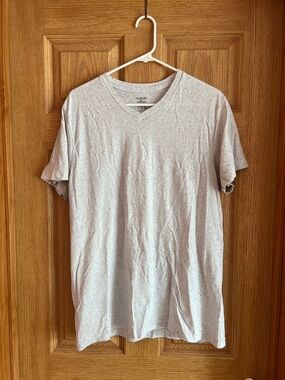 Alfani Men's Light Gray Speckled V-Neck Tee